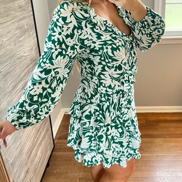 Free People Long Sleeve Green White Dress Mini Small - Picture 6 of 12